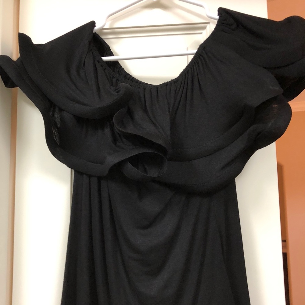Black off the shoulders ruffled top